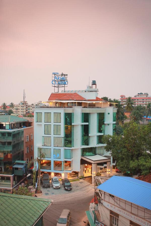Akhil Classic Thiruvananthapuram Bagian luar foto